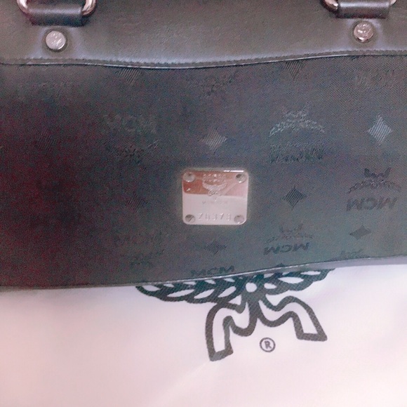 Authentic mcm small bag - Picture 6 of 16